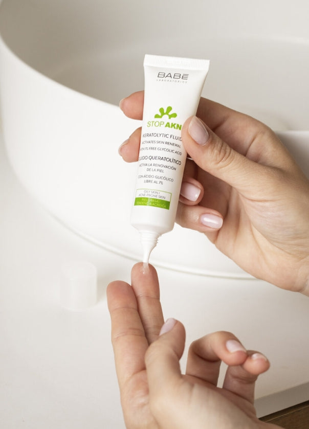 BABE Stop AKN Keratolytic Fluid 30ml Kératolytique Anti-Acné Peaux Grasses Acnéiques