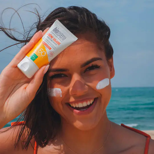 Bioregena Crème Solaire Visage et Zones Délicates 40ml Protection Solaire Naturelle Bio SPF50+ Peaux Sensibles
